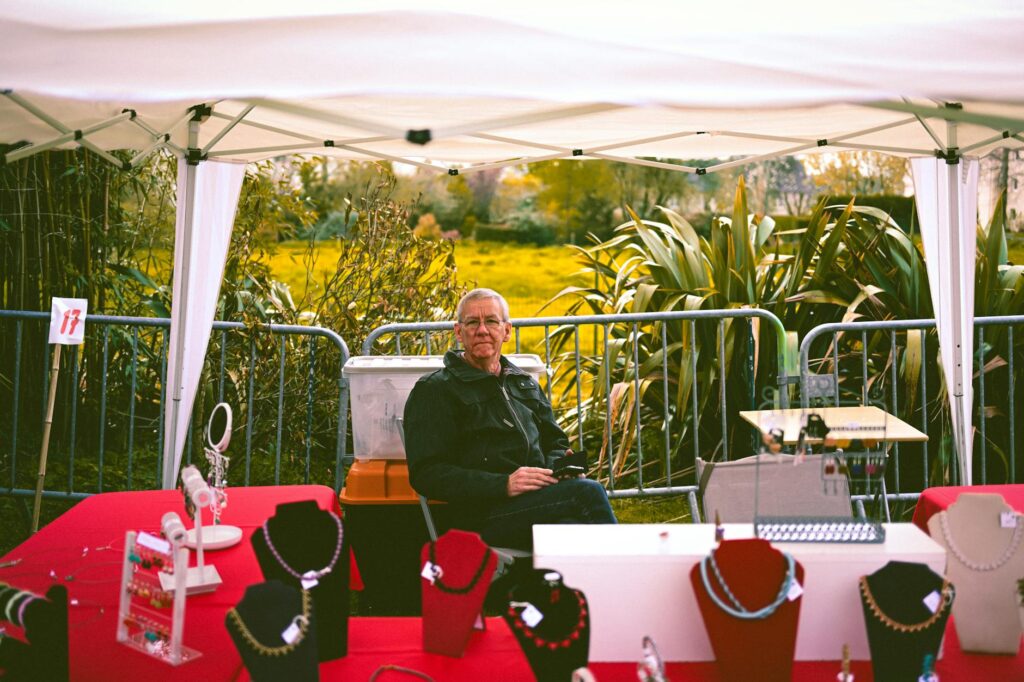 A local vendor's booth set up during a golf event Dungeness. — Dungeness golf tournaments 2026