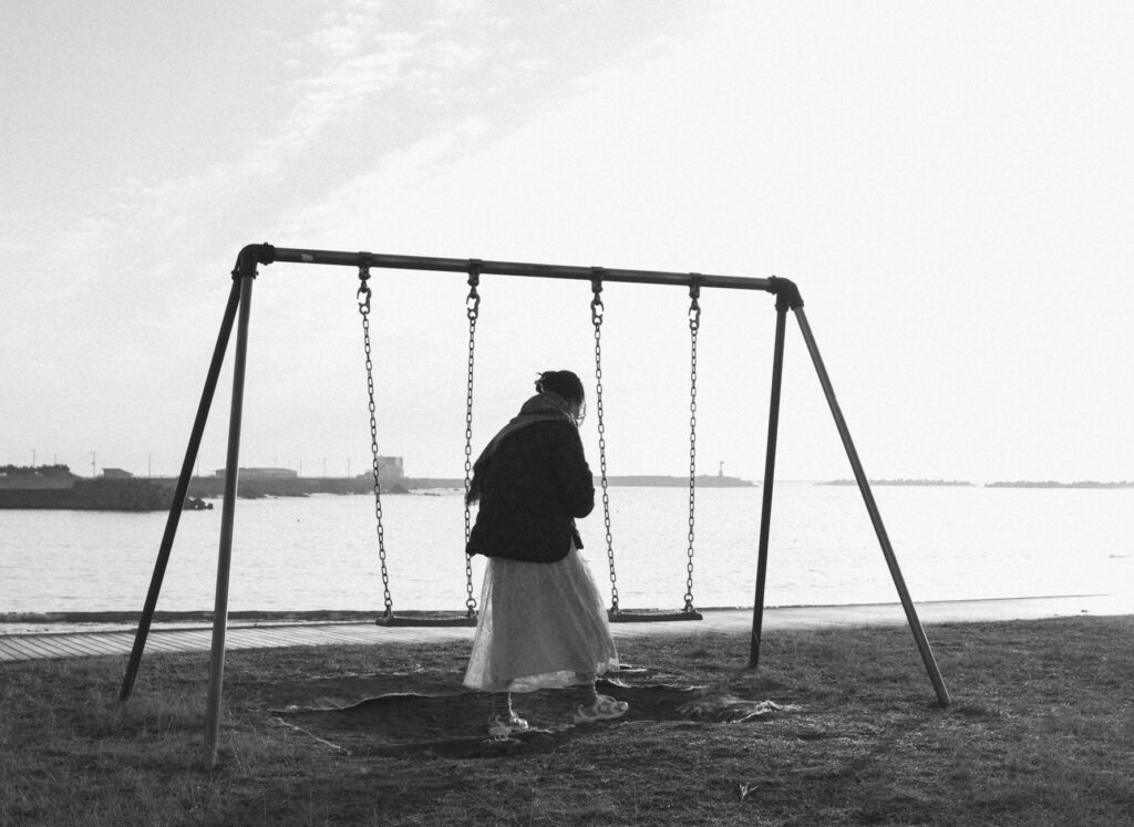 A side-by-side comparison of a swing at sea level and a swing at elevation. — golf swing adjustment high altitude