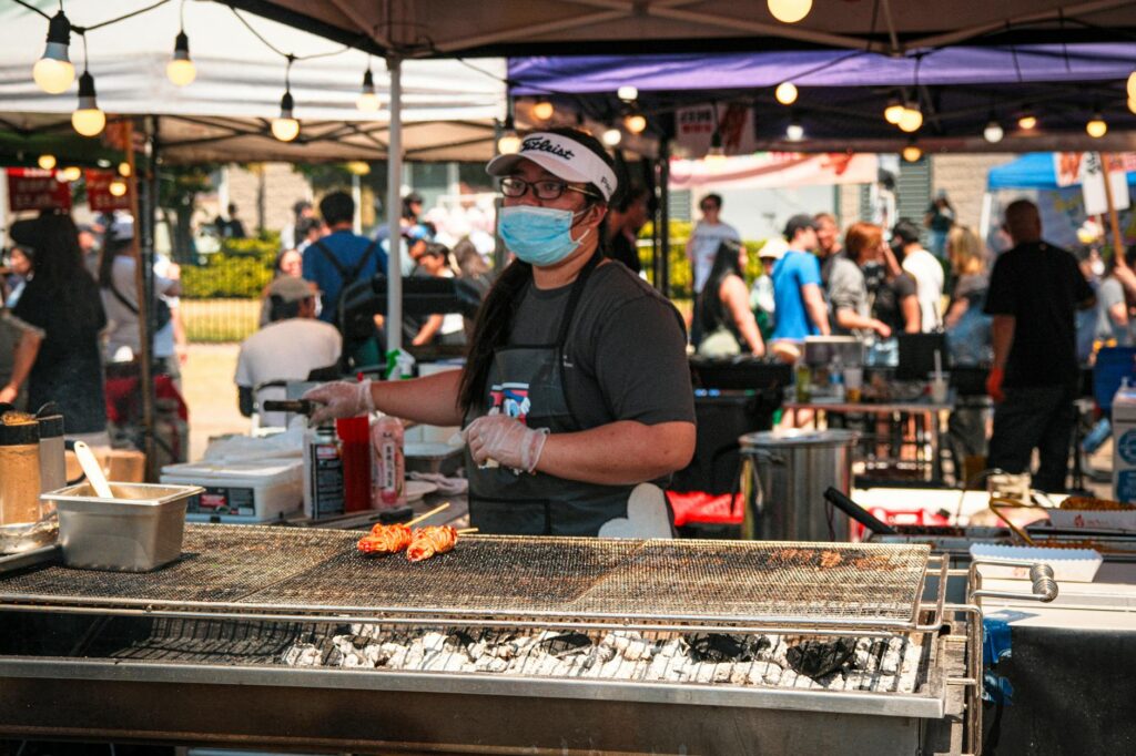 Local vendors offering food and drinks at a Dungeness golf event. — Dungeness golf tournaments