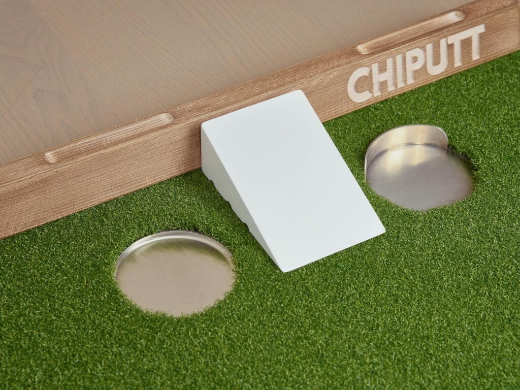 A visual representation of stroke mechanics in putting, illustrating key components from the perfect putting guide