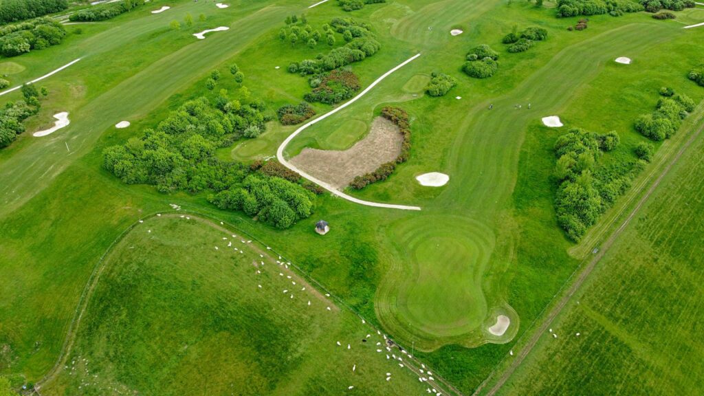 An aerial shot of the Dungeness course layout, ideal for beginner golfing Dungeness.