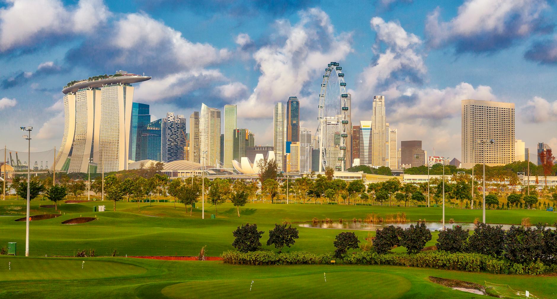 golf courses near major cities