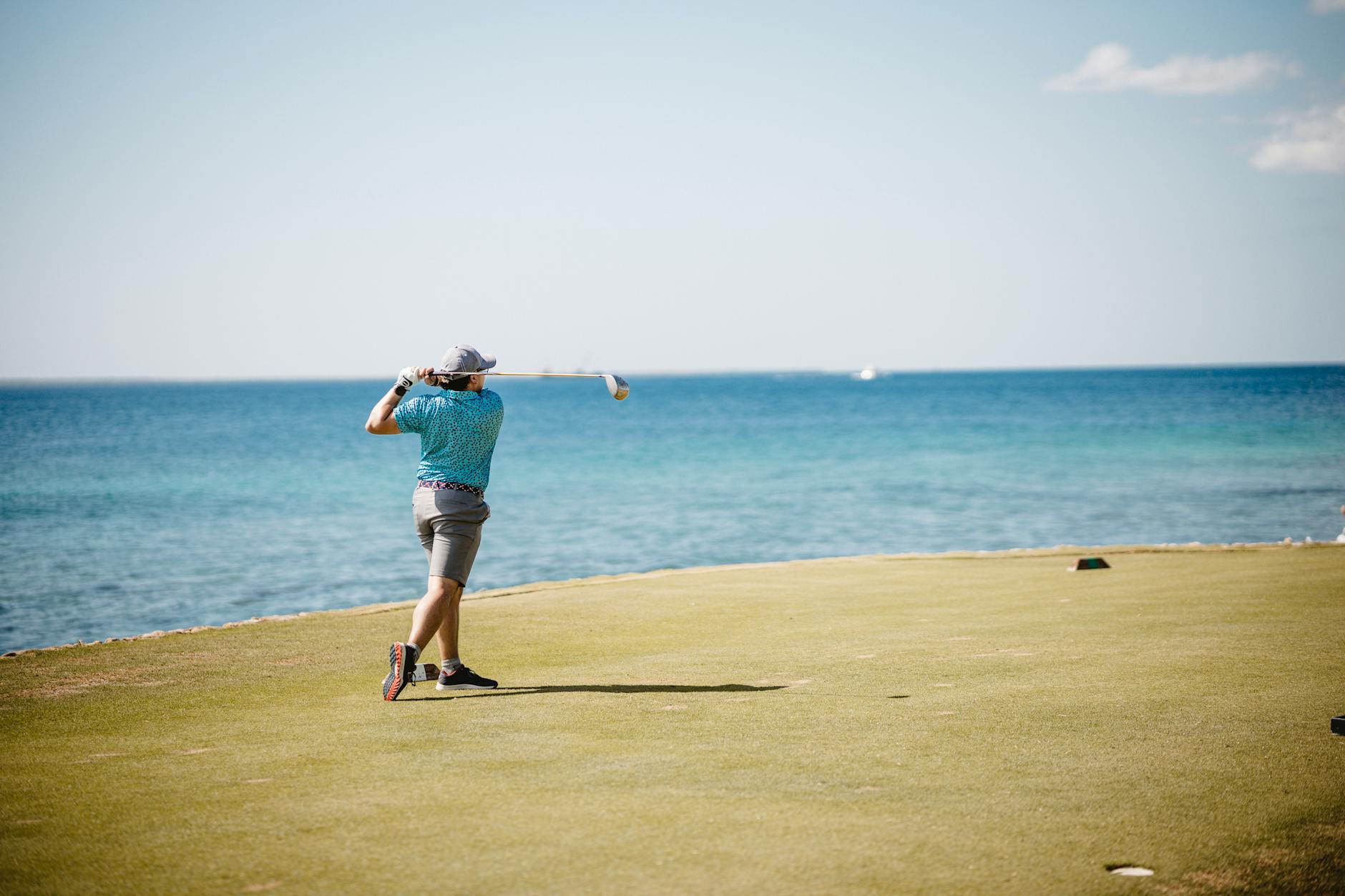 best time to play Dungeness golf