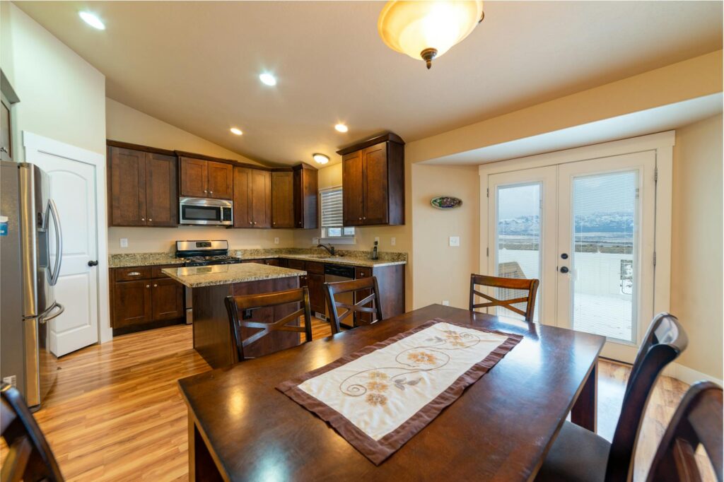Interior shot of the Dungeness clubhouse featuring the dining area. — Dungeness Golf Course review