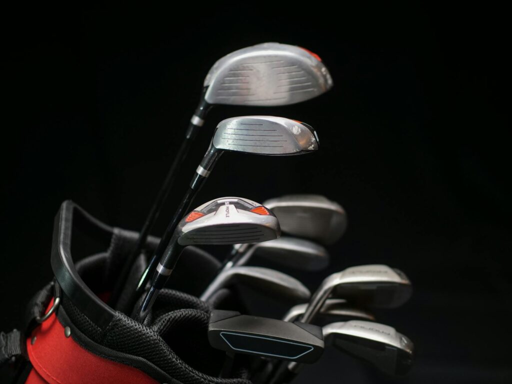 Side-by-side comparison of drivers recommended for beginners and advanced players to help you choose golf driver 2026.