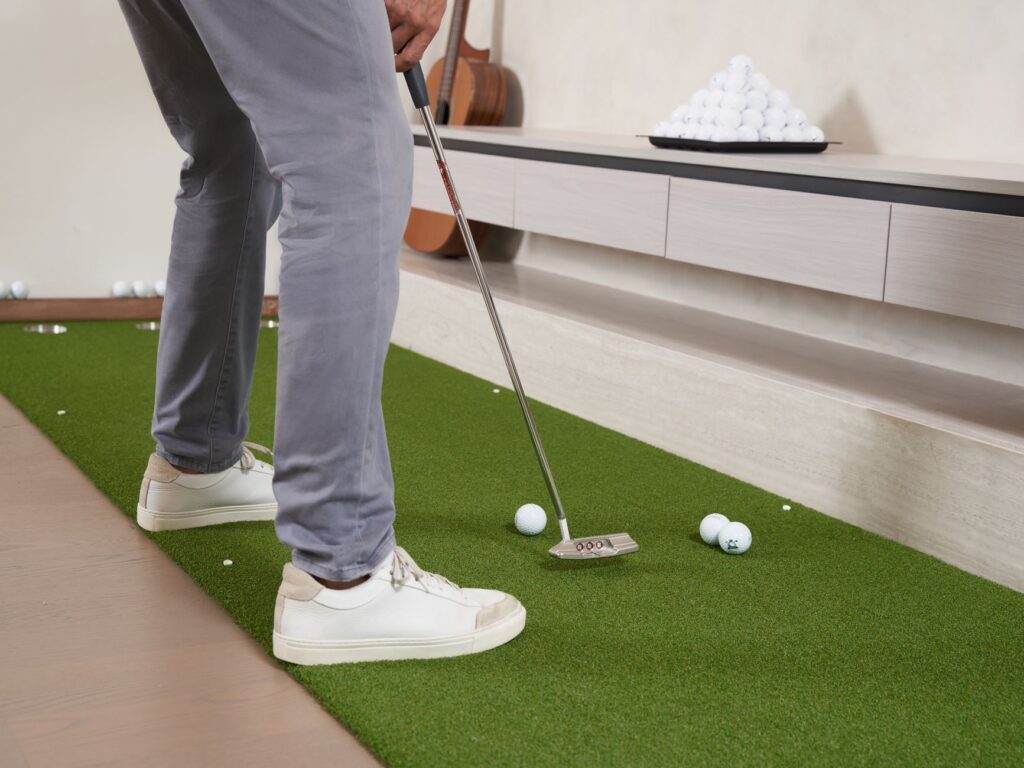 A visual representation of a golfer's routine before making a shot. — golf mental game