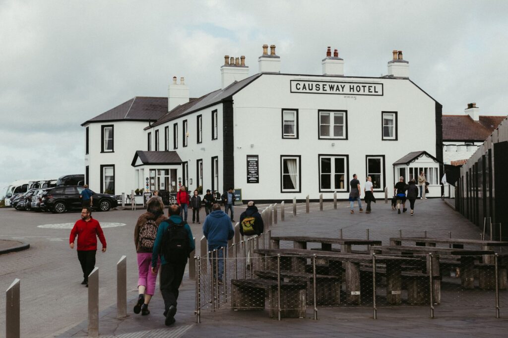 An image of local amenities around the Dungeness area, such as restaurants or hotels. — Dungeness golf tournaments
