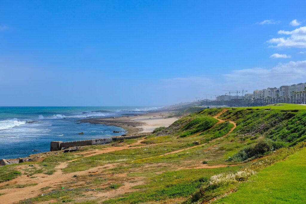 A scenic view of a popular beginner-friendly golf course in Dungeness. — golf tips for beginners Dungeness