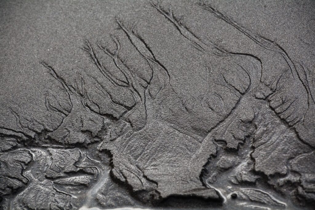 Close-up of the Dungeness greens, highlighting their slopes and contours. — tips for playing golf in Dungeness