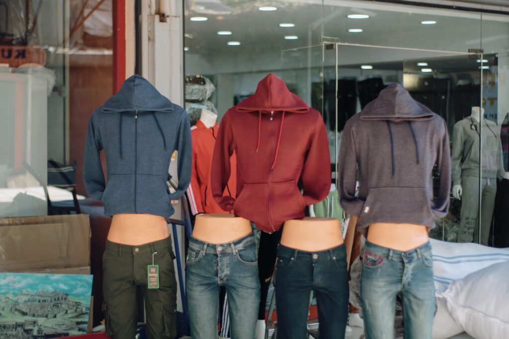 Golf apparel suitable for Dungeness weather, displayed on a mannequin. — best golf gear Dungeness