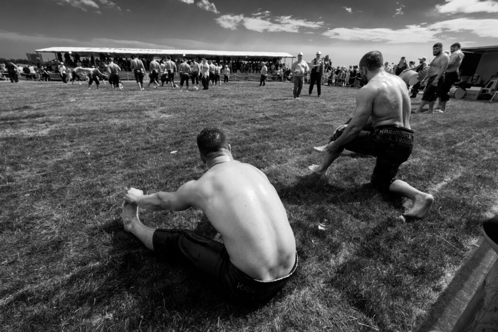 Participants enjoying post-tournament festivities at Dungeness. — Dungeness golf tournaments