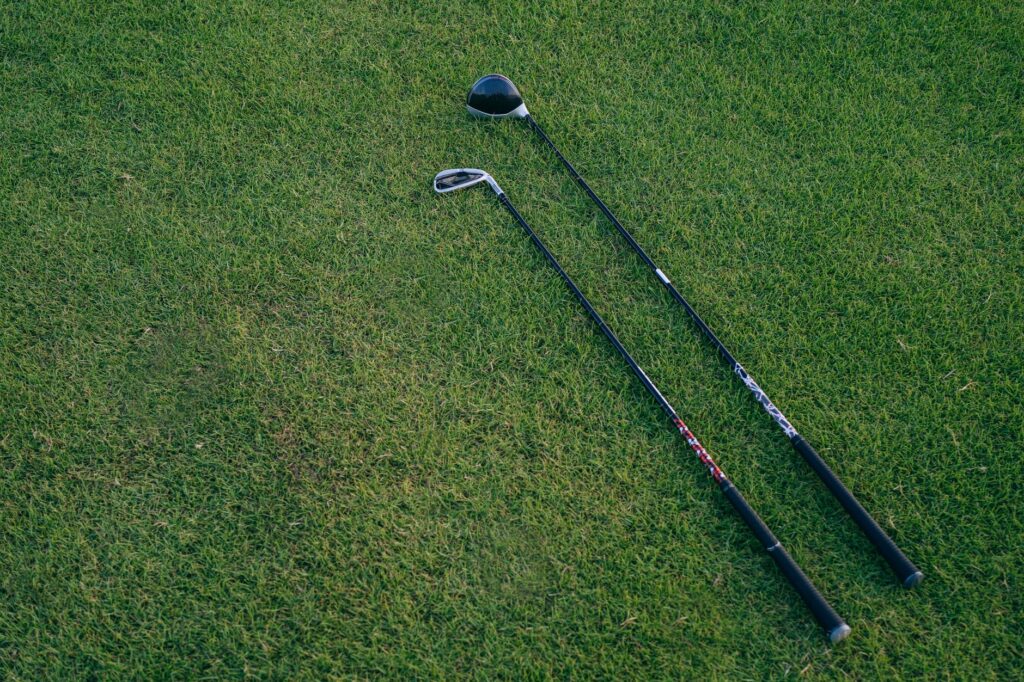 A diagram showing the ideal golf launch angles for different clubs, including drivers and irons.