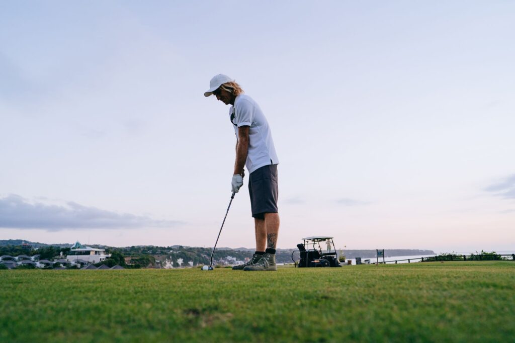 Players competing in a Dungeness golf competition, showcasing the excitement. — Dungeness golf tournaments 2026